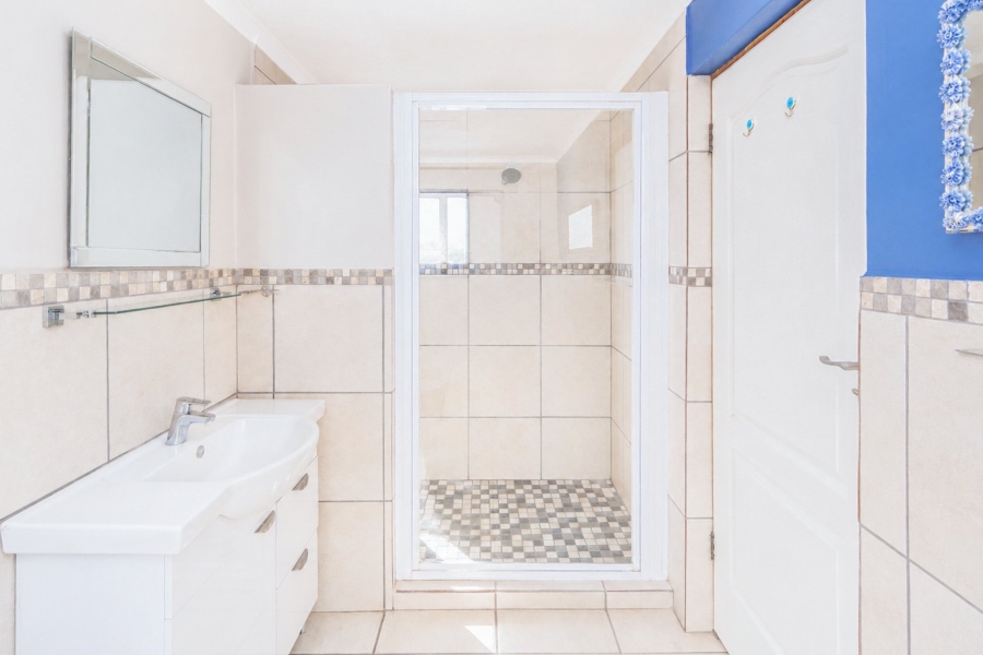 3 Bedroom Property for Sale in Magalies Golf Estate North West